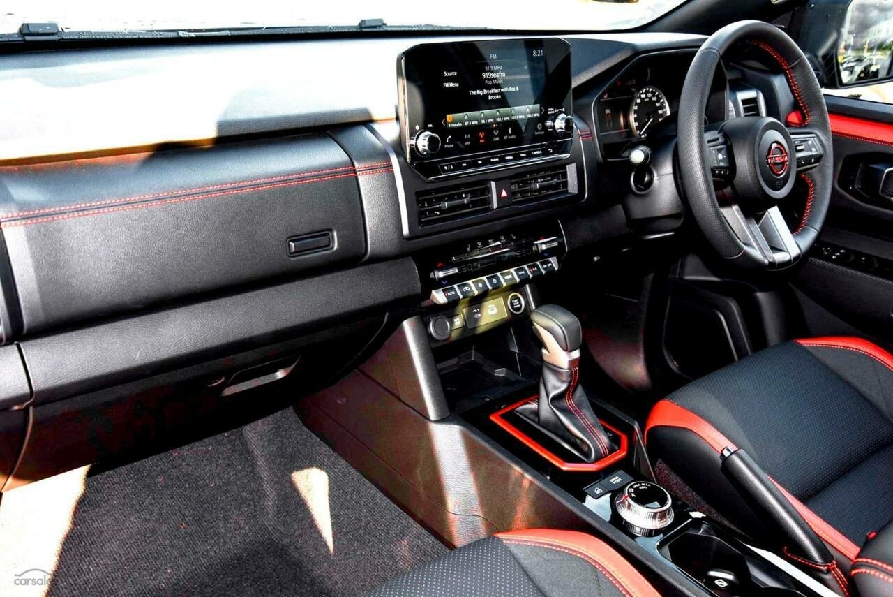 Nissan D27 image 4