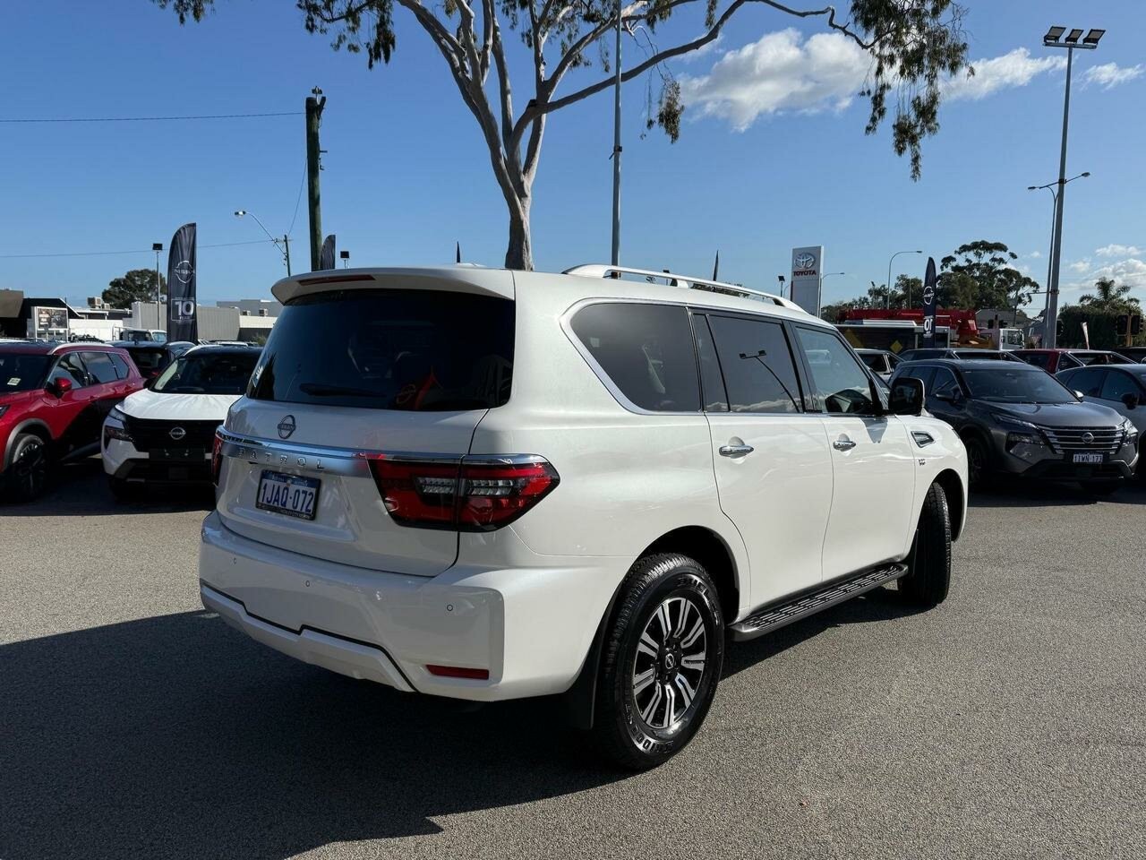 Nissan Patrol image 4