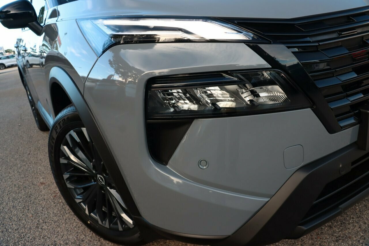 Nissan X-trail image 2