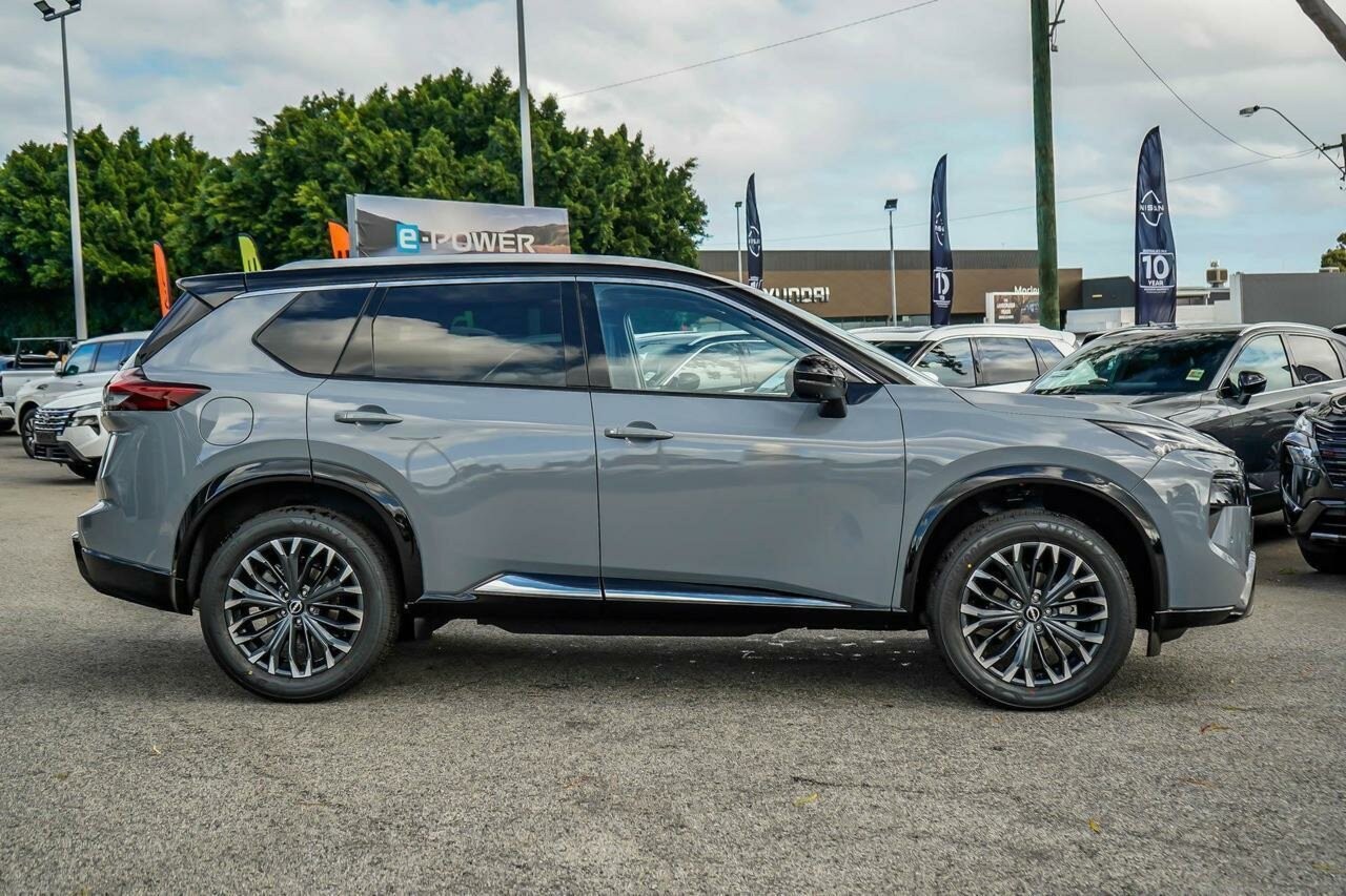 Nissan X-trail image 2
