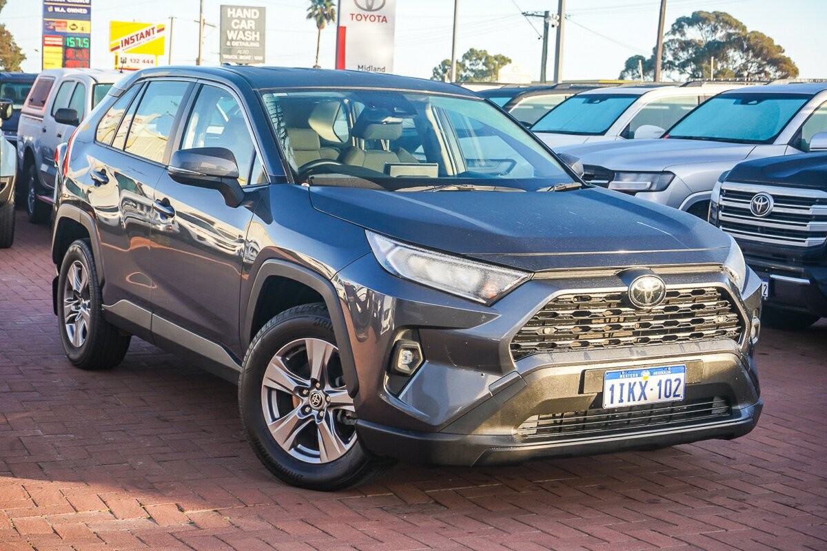 Toyota Rav4 image 1