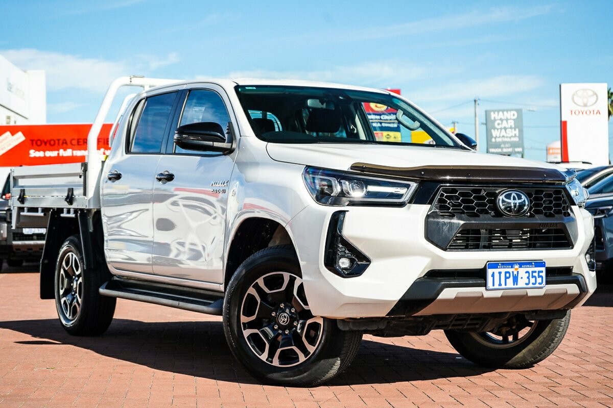 Toyota Hilux image 1