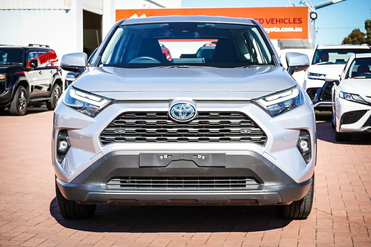 Toyota Rav4 image 3