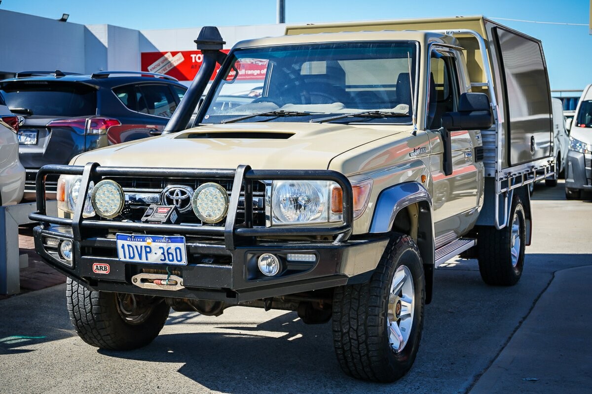 Toyota Landcruiser image 4