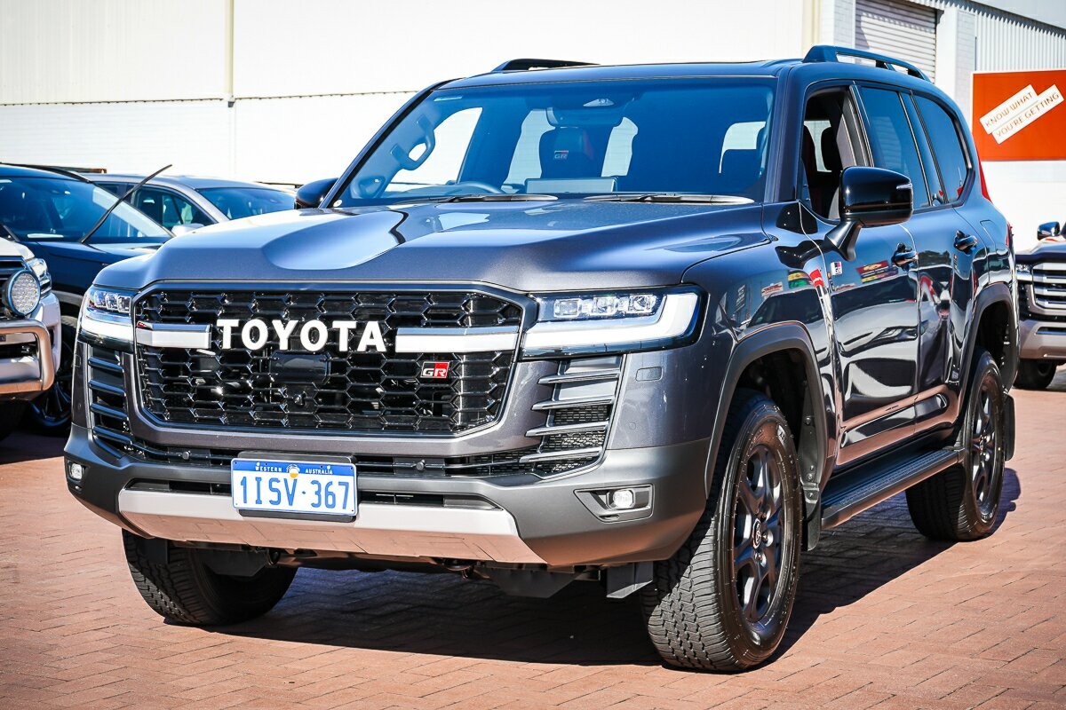 Toyota Landcruiser image 4