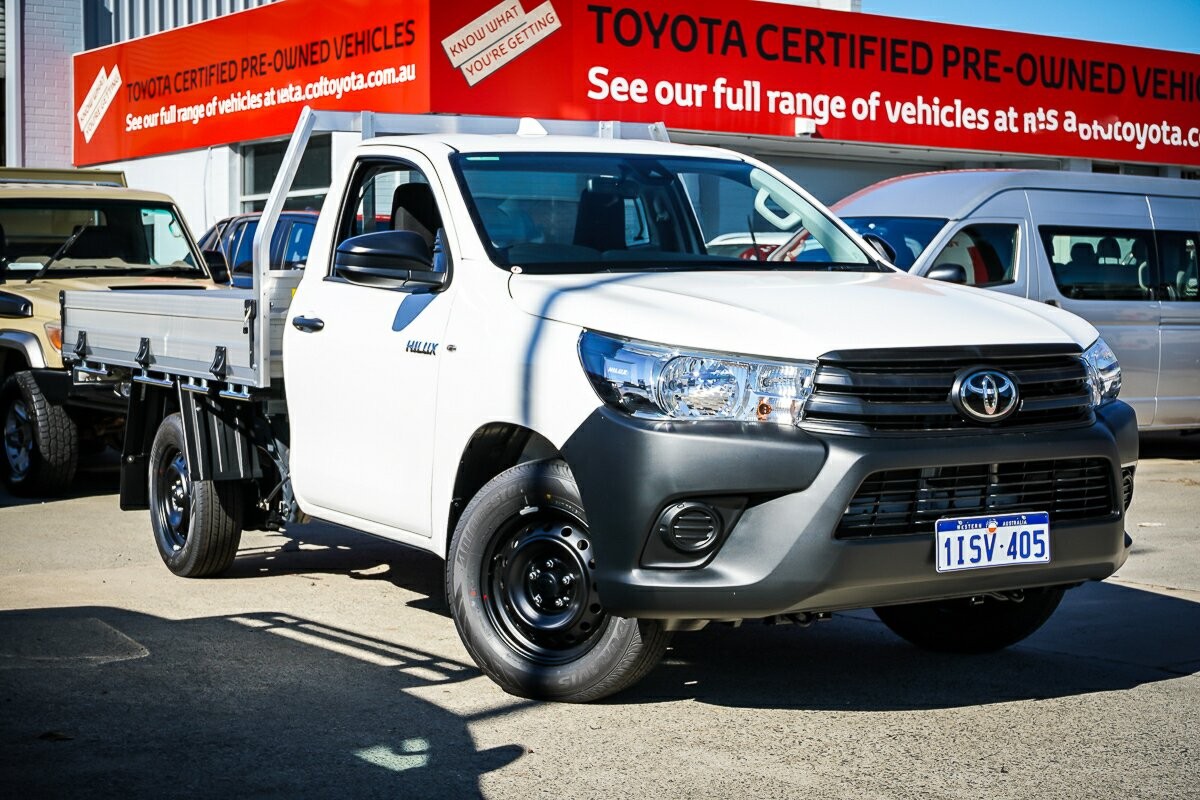 Toyota Hilux image 1