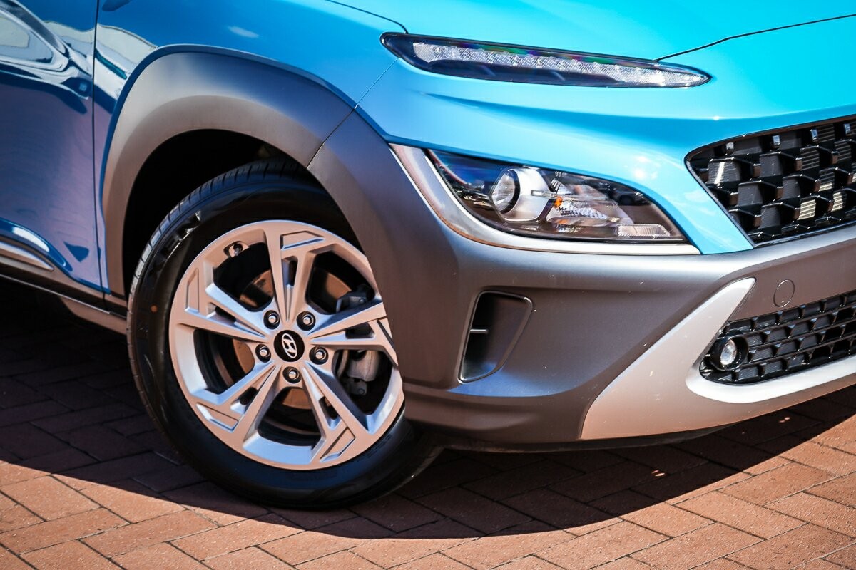 Hyundai Kona image 2