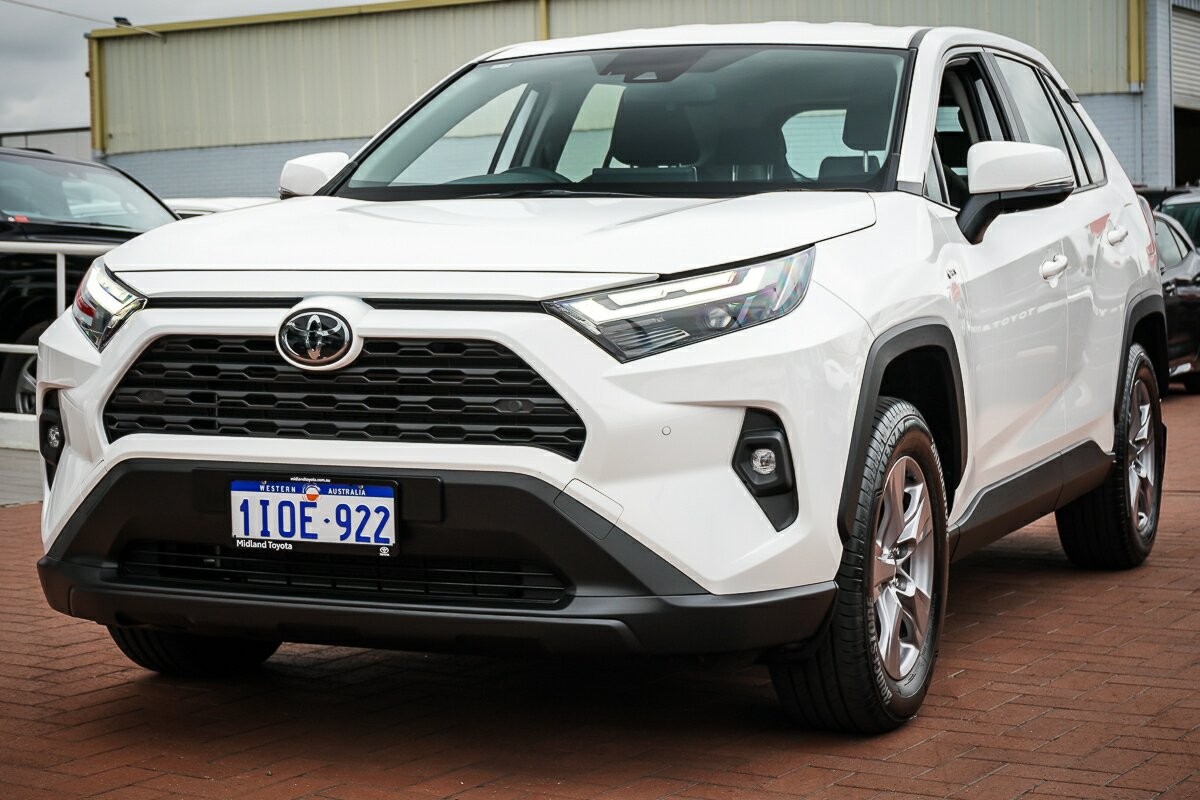 Toyota Rav4 image 4