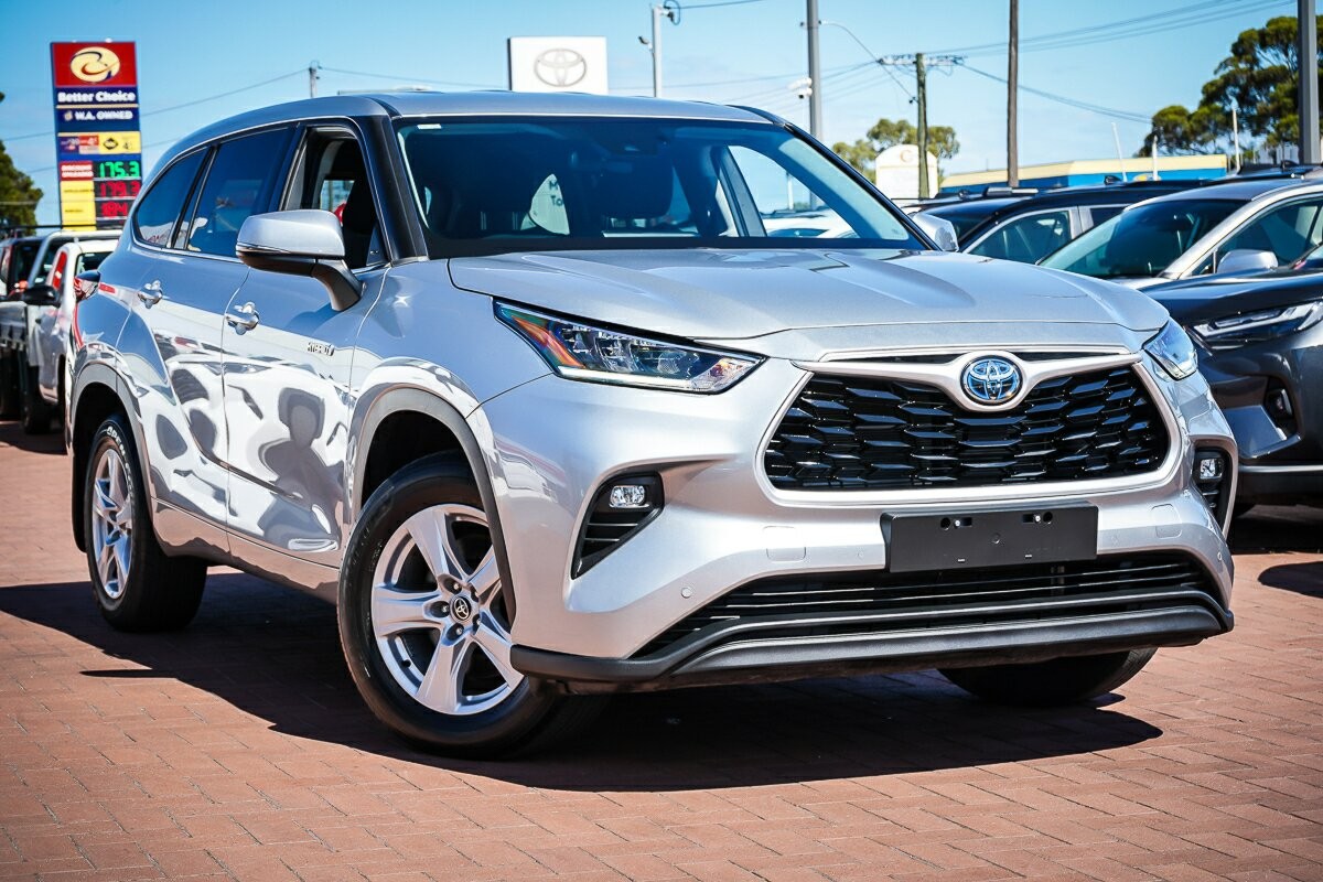 Toyota Kluger image 1