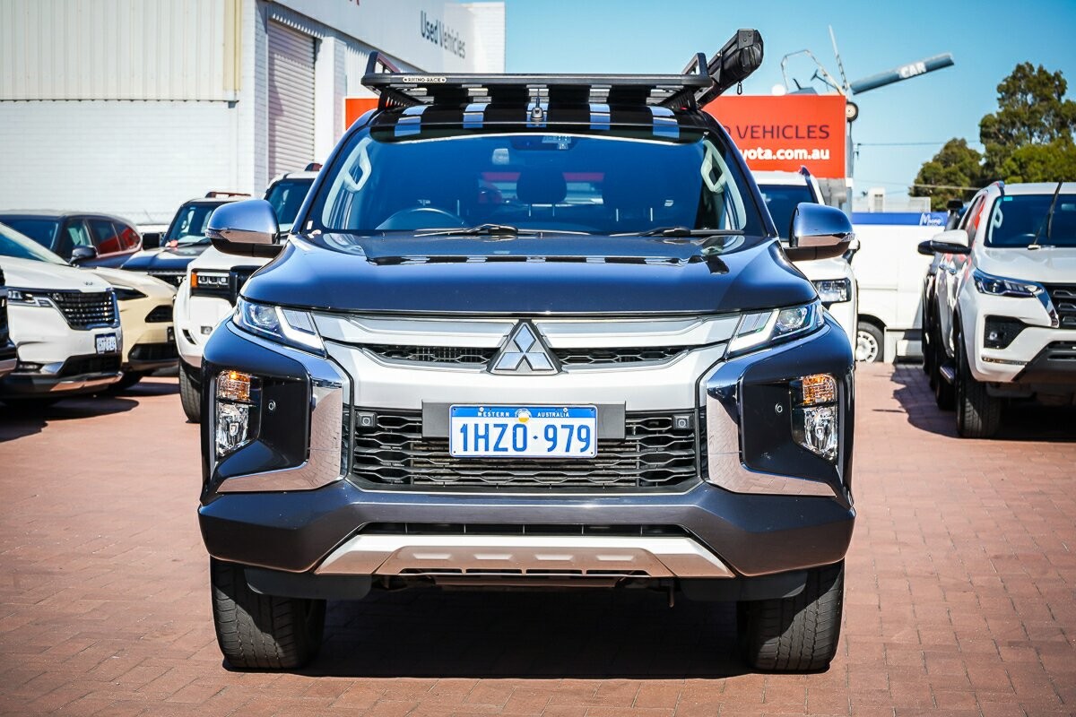 Mitsubishi Triton image 3