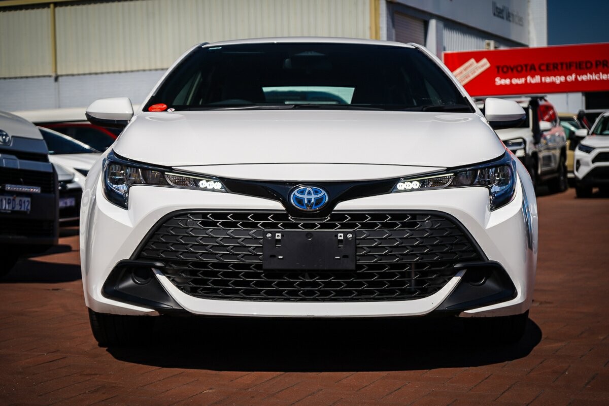 Toyota Corolla image 3