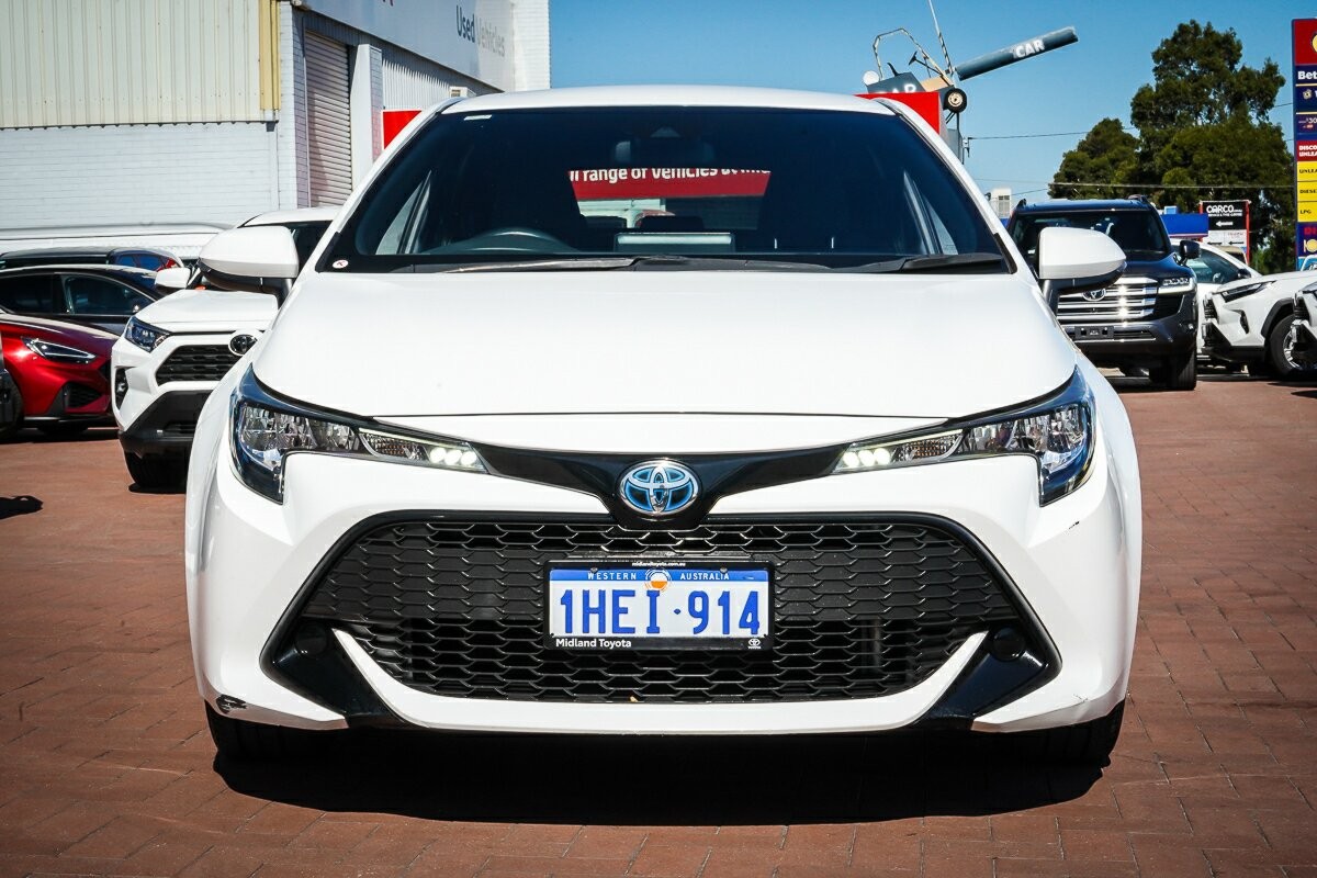 Toyota Corolla image 3