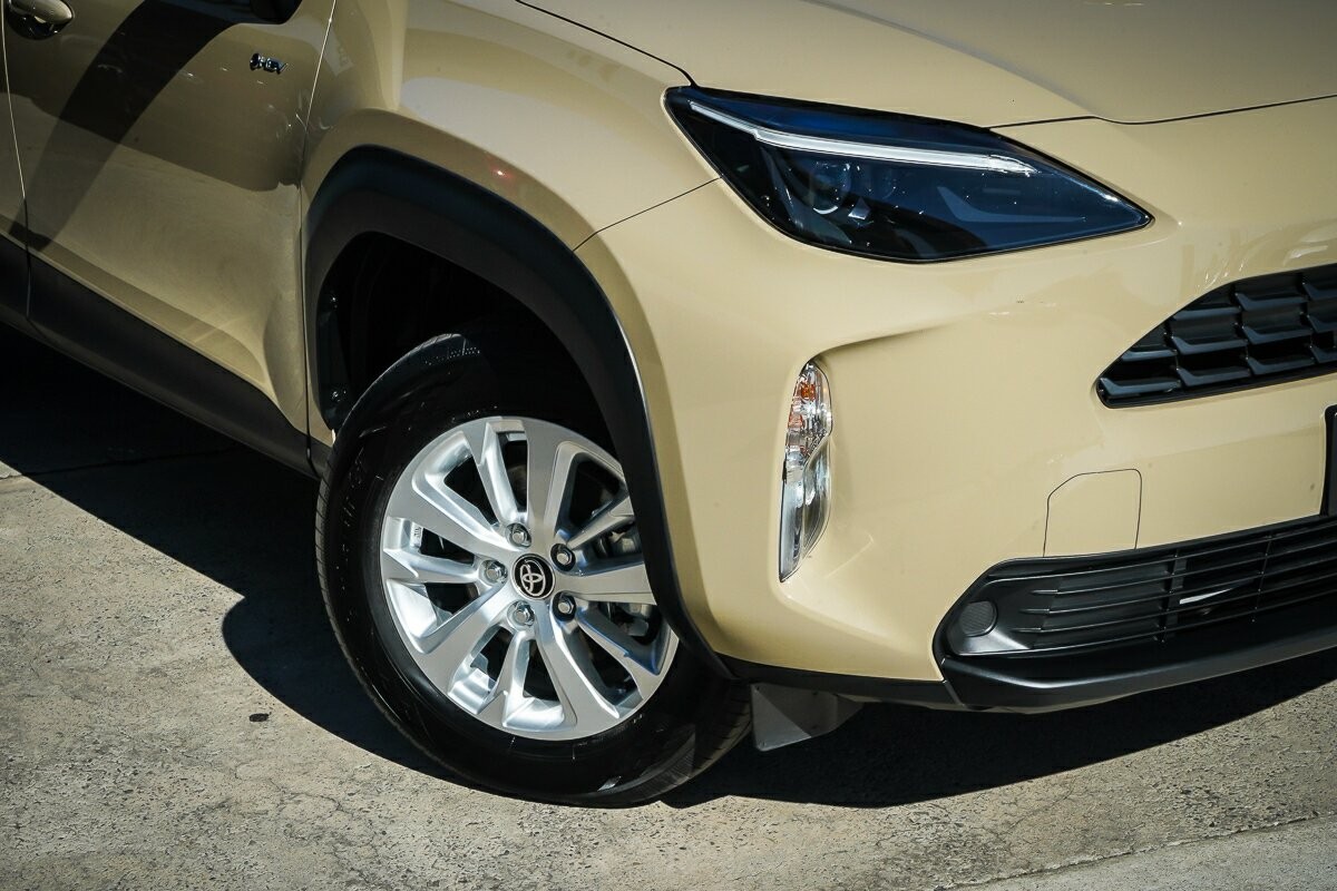 Toyota Yaris Cross image 2