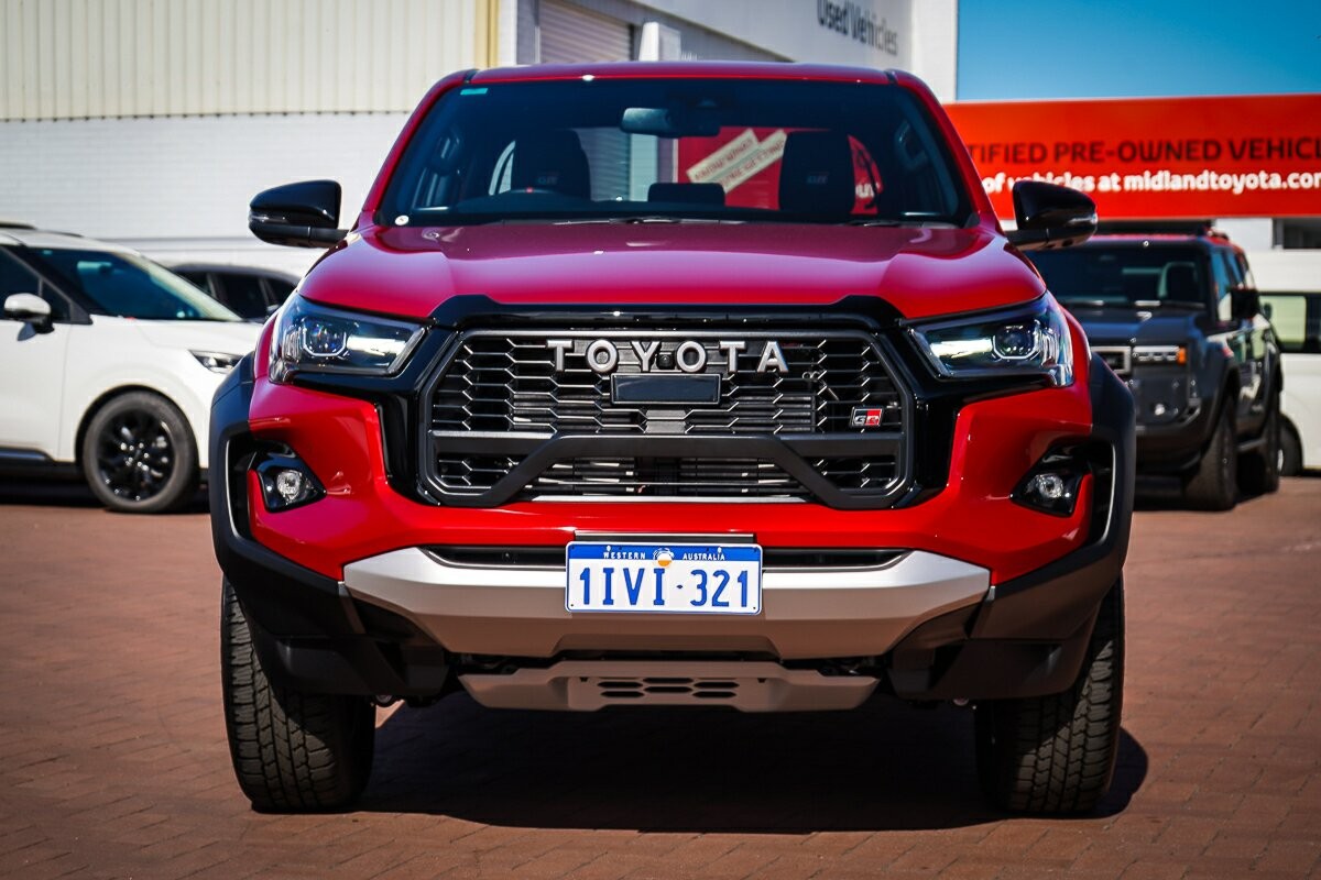 Toyota Hilux image 3