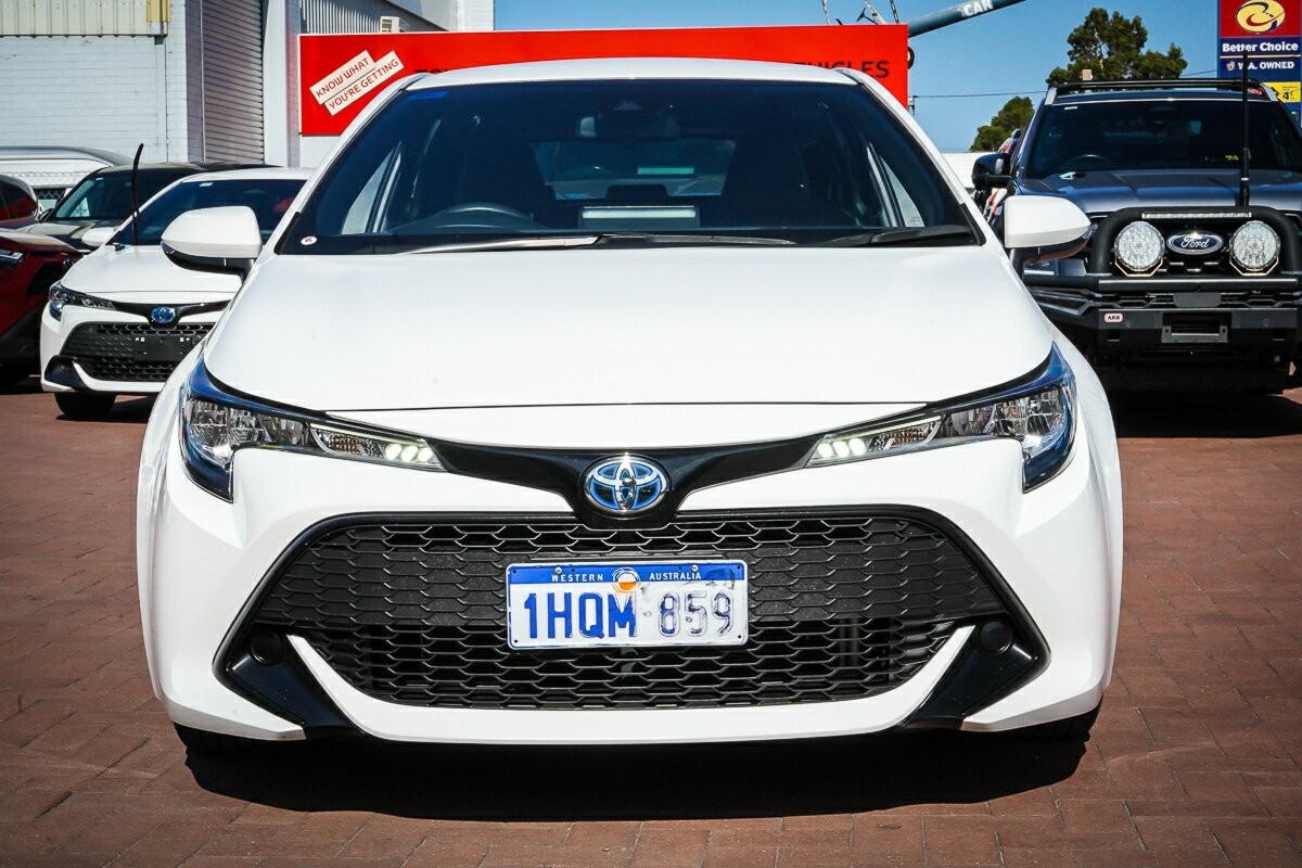 Toyota Corolla image 3