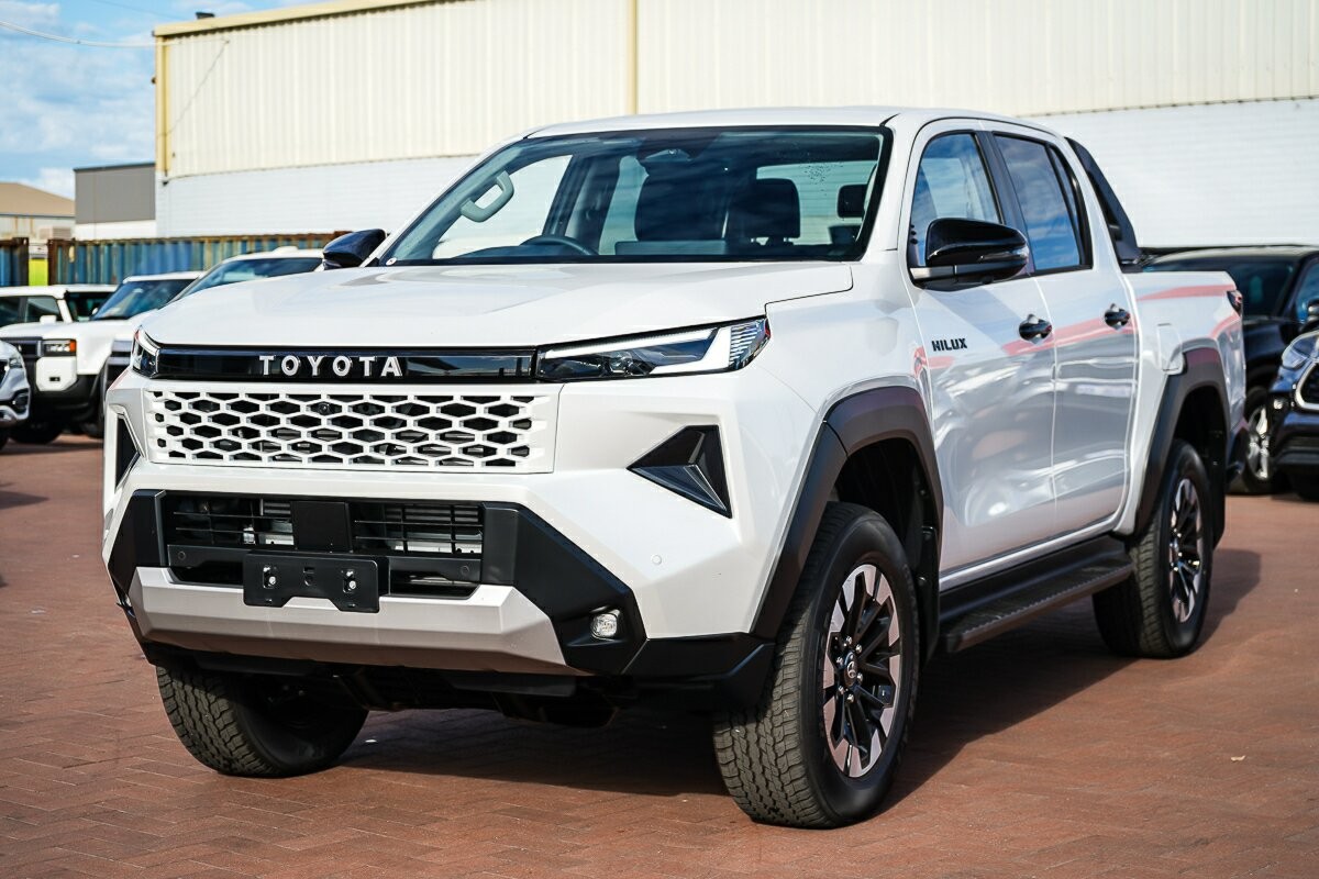 Toyota Hilux image 4