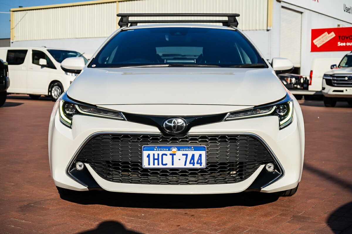 Toyota Corolla image 3