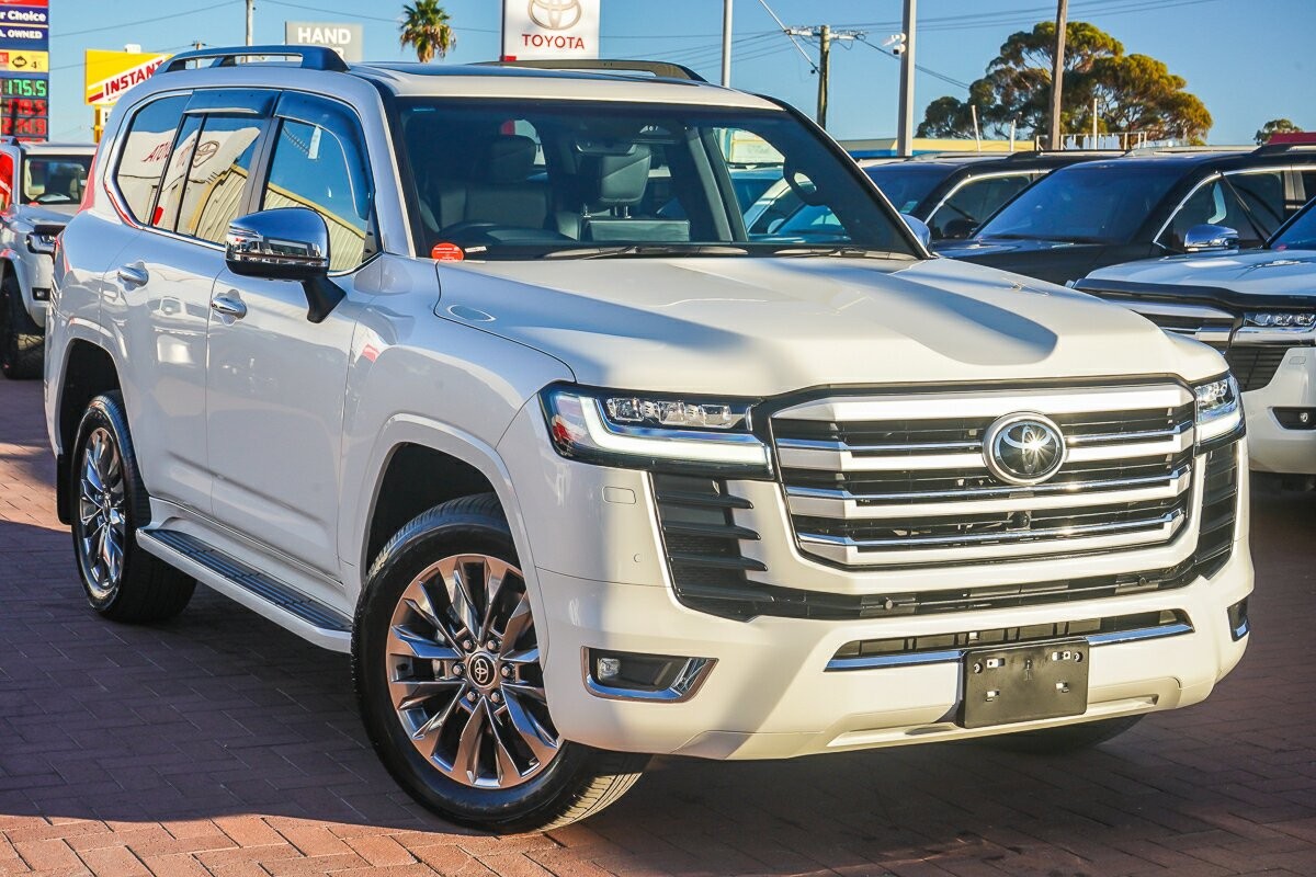 Toyota Landcruiser image 1