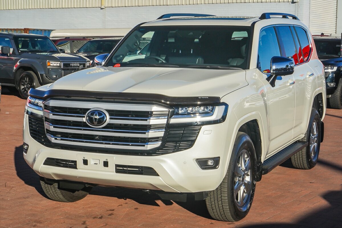 Toyota Landcruiser image 4