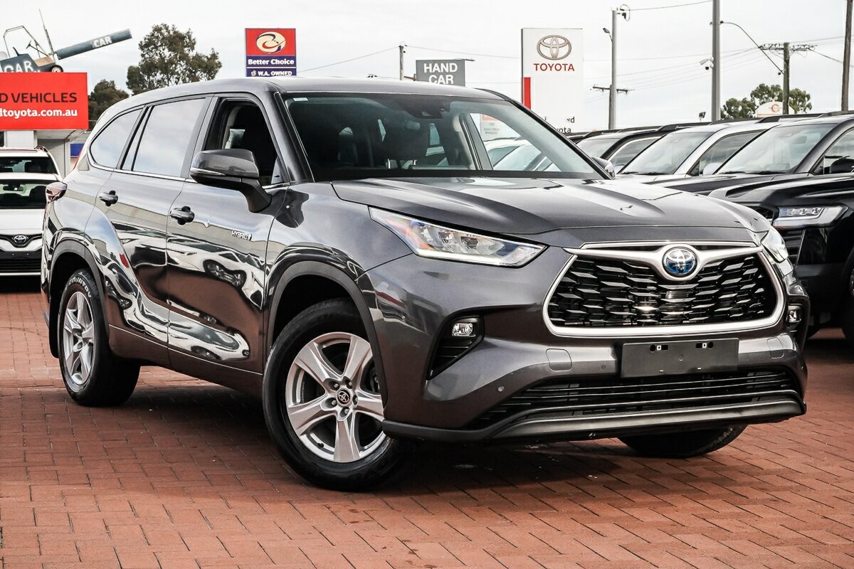 Toyota Kluger image 1