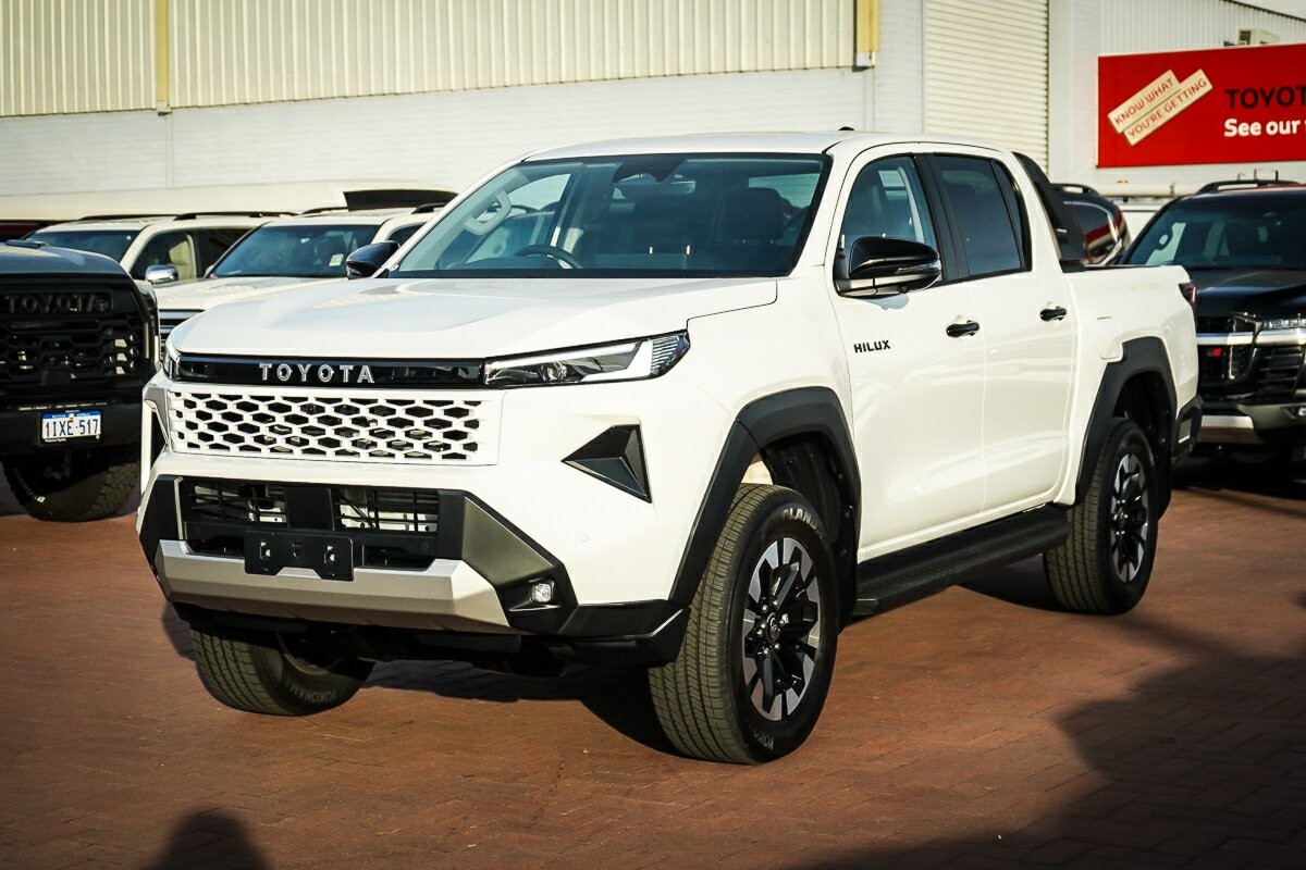 Toyota Hilux image 4