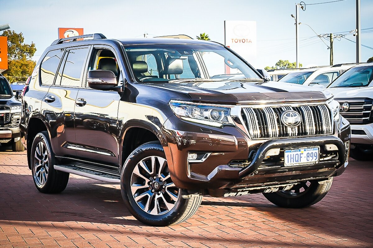 Toyota Landcruiser Prado image 1