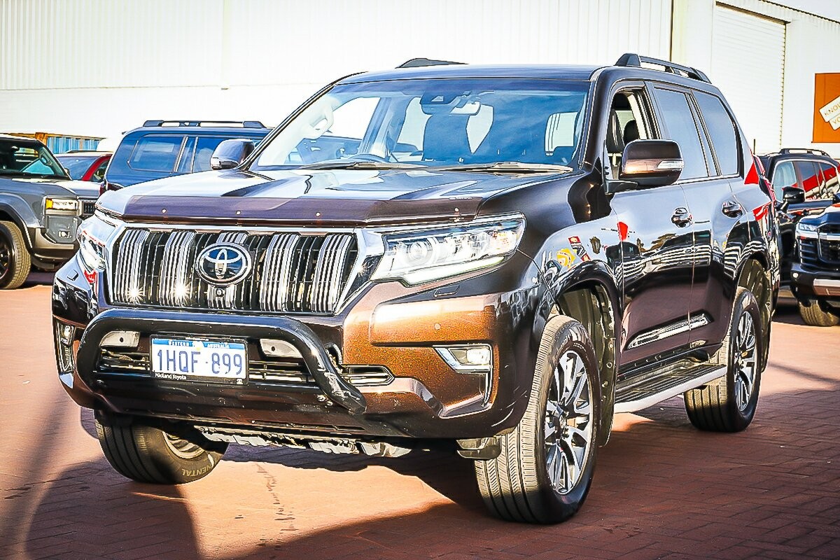 Toyota Landcruiser Prado image 4