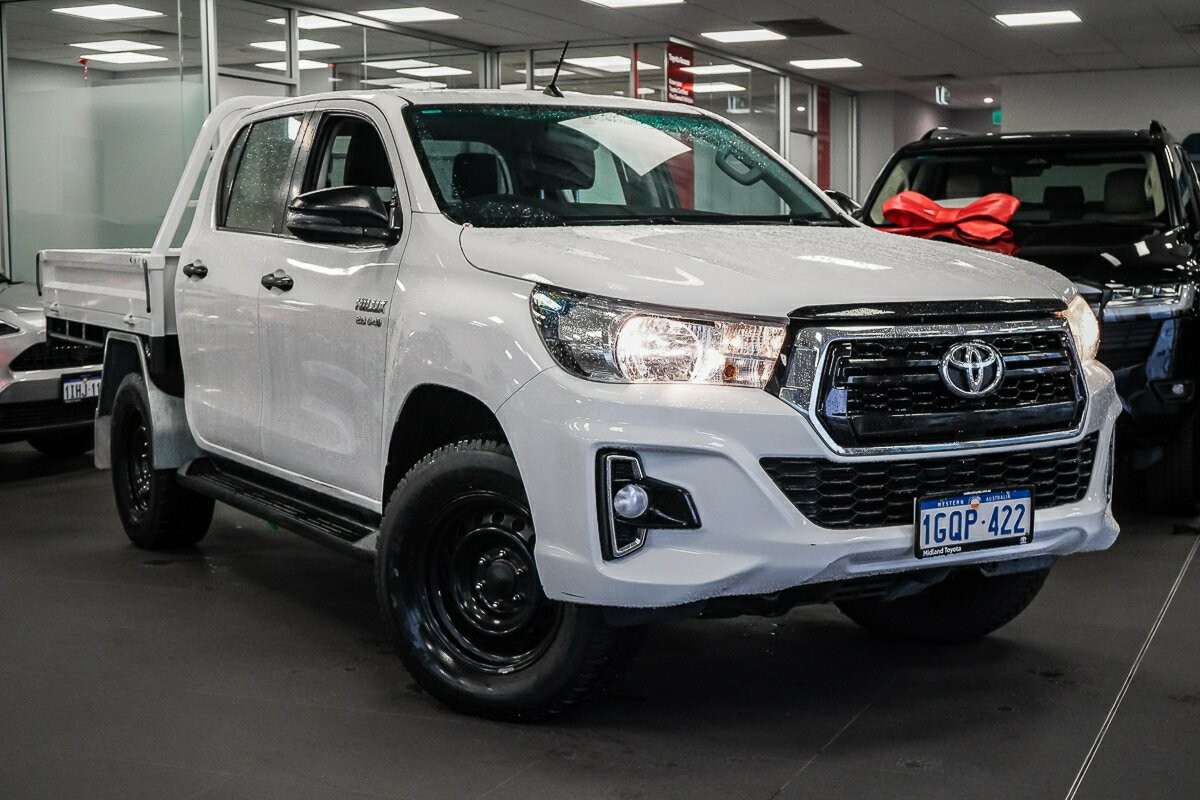 Toyota Hilux image 1
