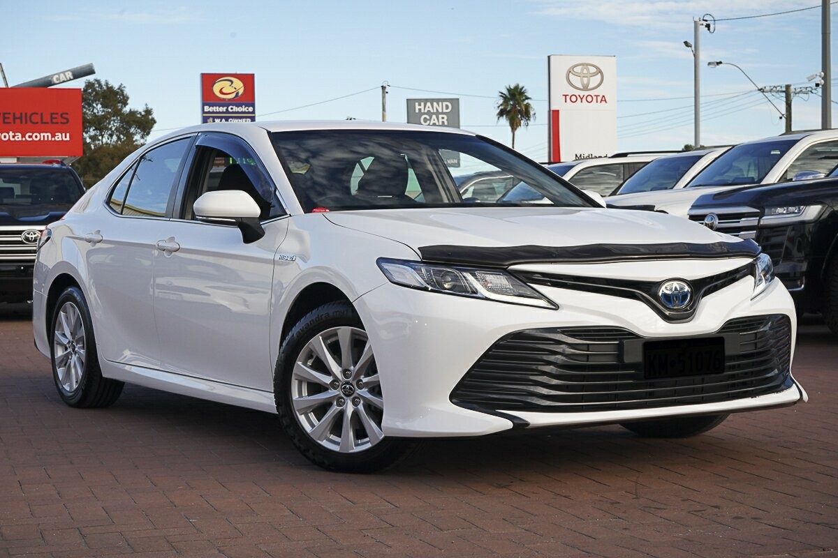 Toyota Camry image 1