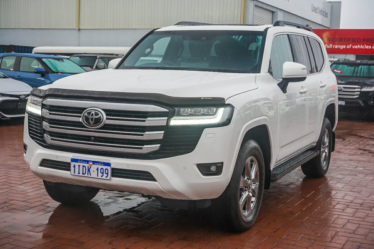 Toyota Landcruiser image 4