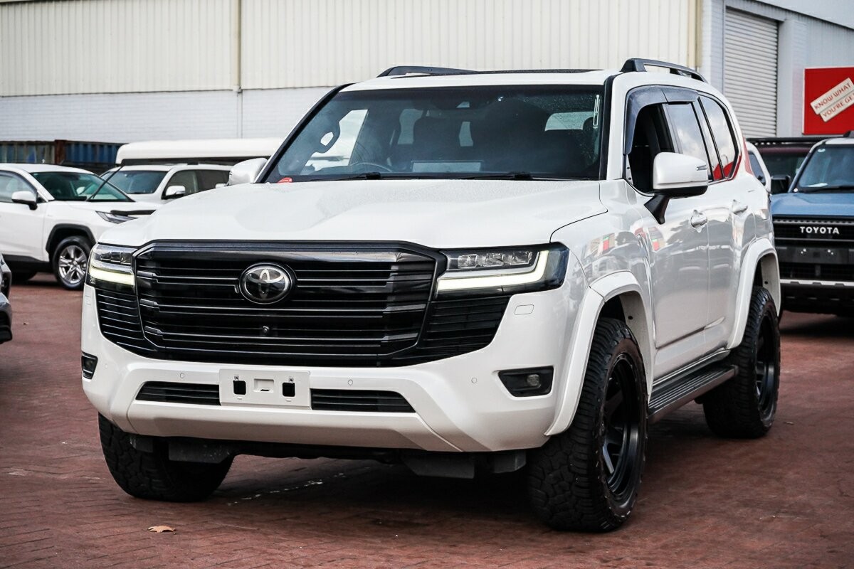 Toyota Landcruiser image 4