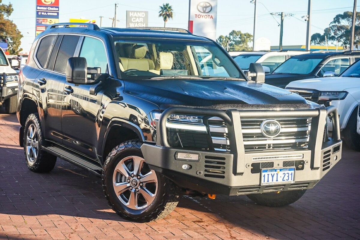 Toyota Landcruiser image 1