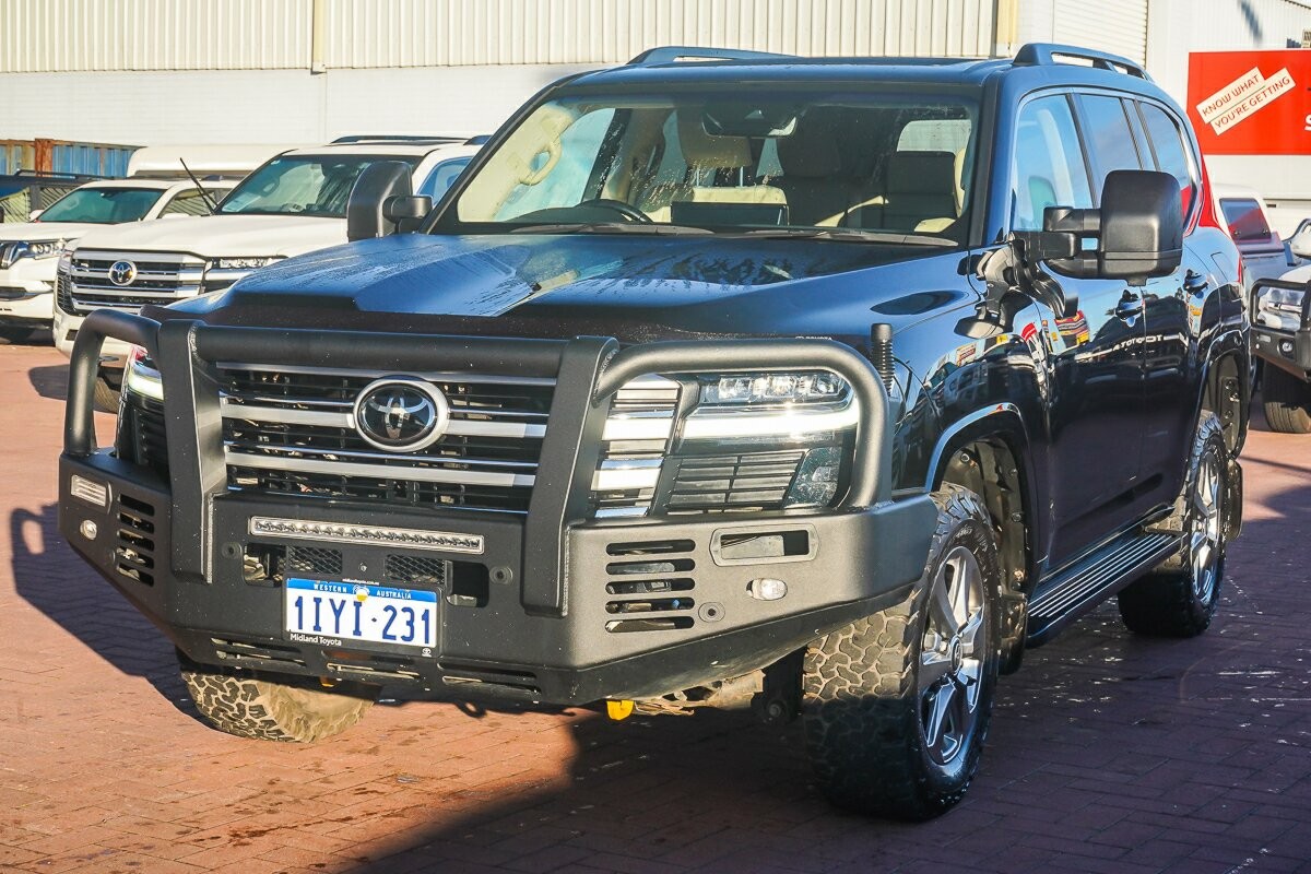 Toyota Landcruiser image 4