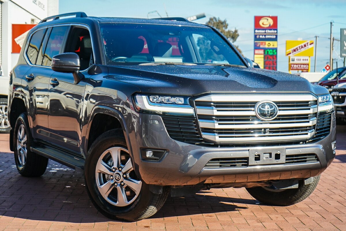 Toyota Landcruiser image 1