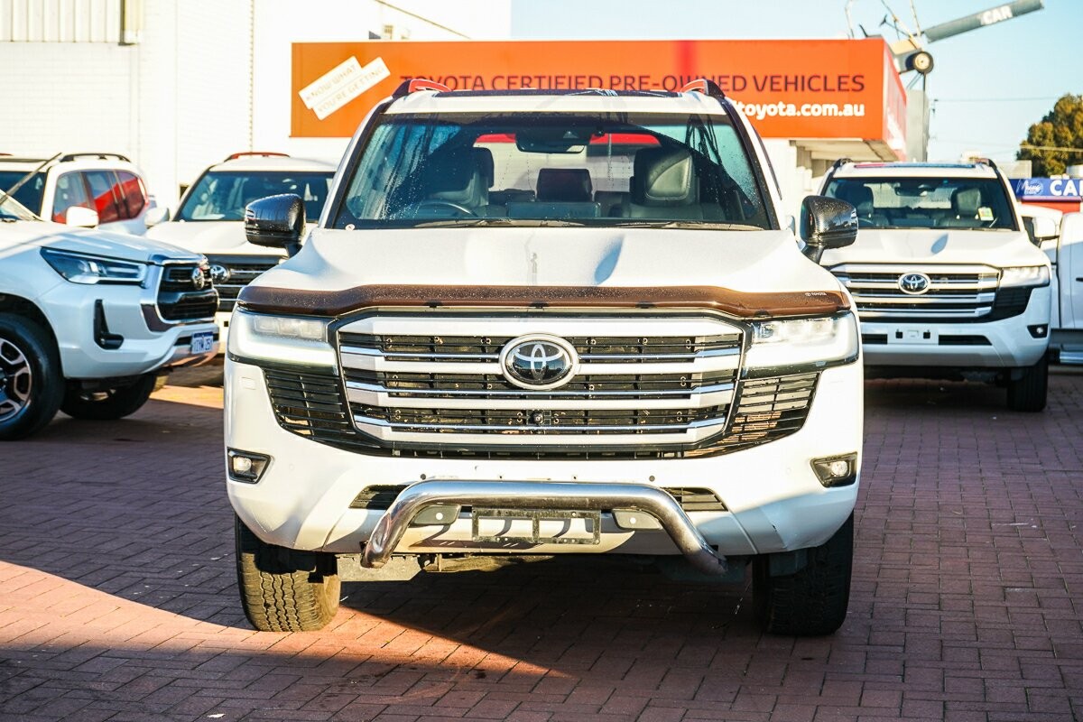 Toyota Landcruiser image 3