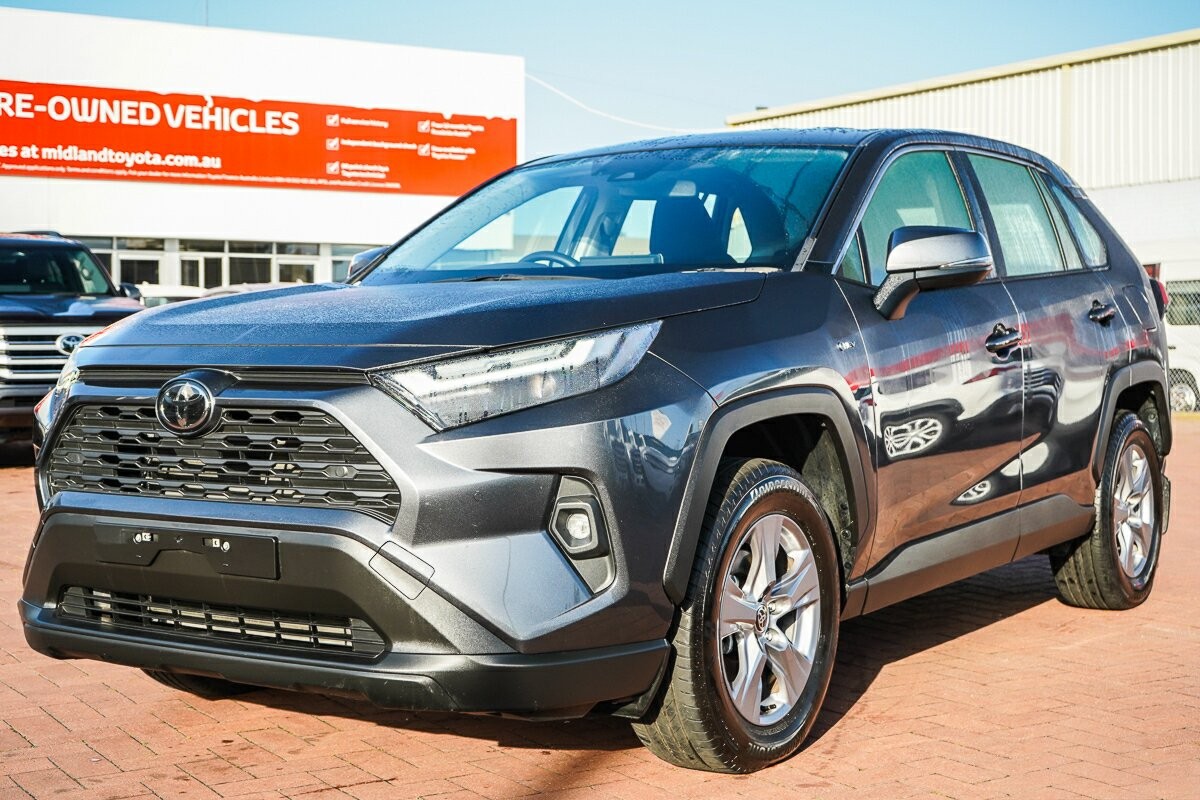 Toyota Rav4 image 4