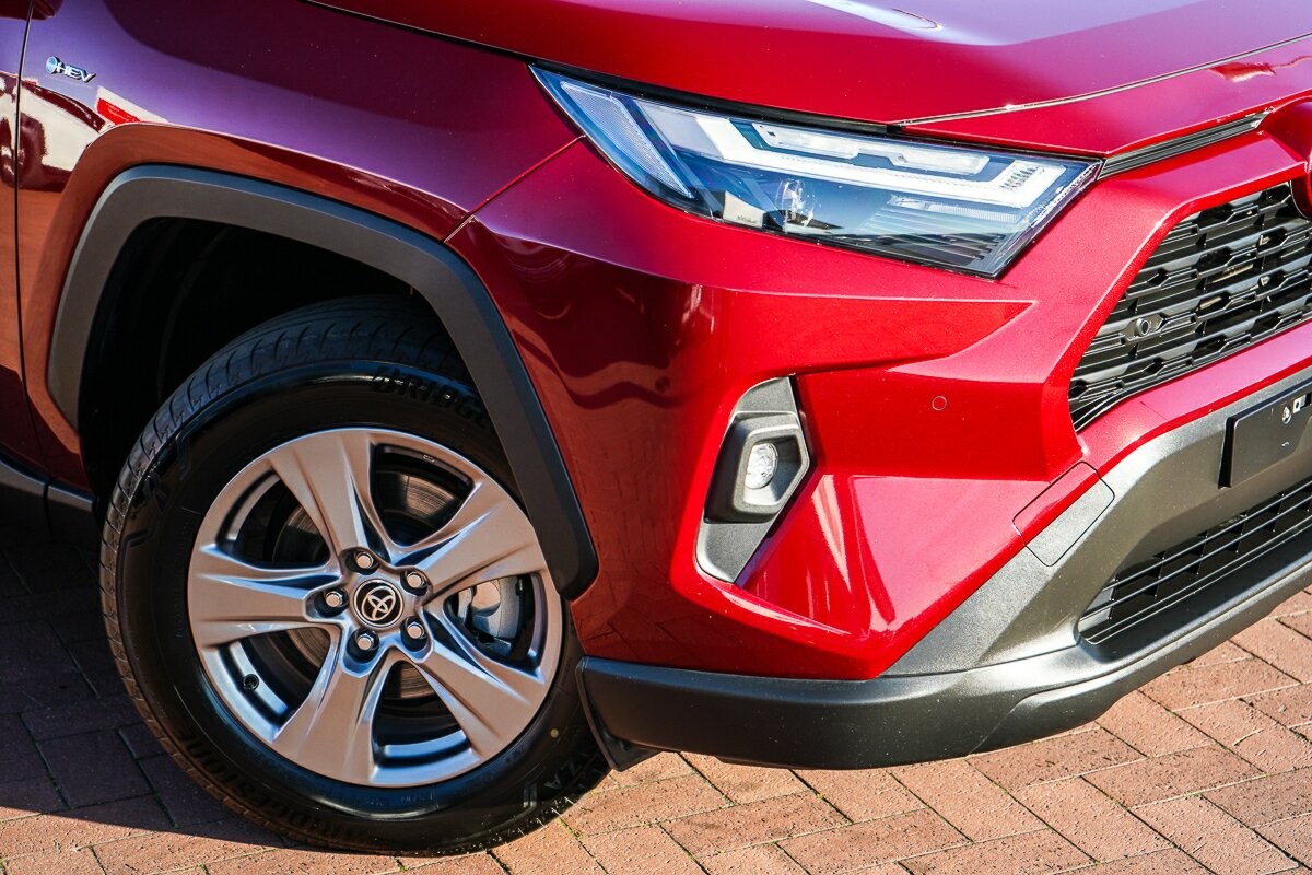 Toyota Rav4 image 2