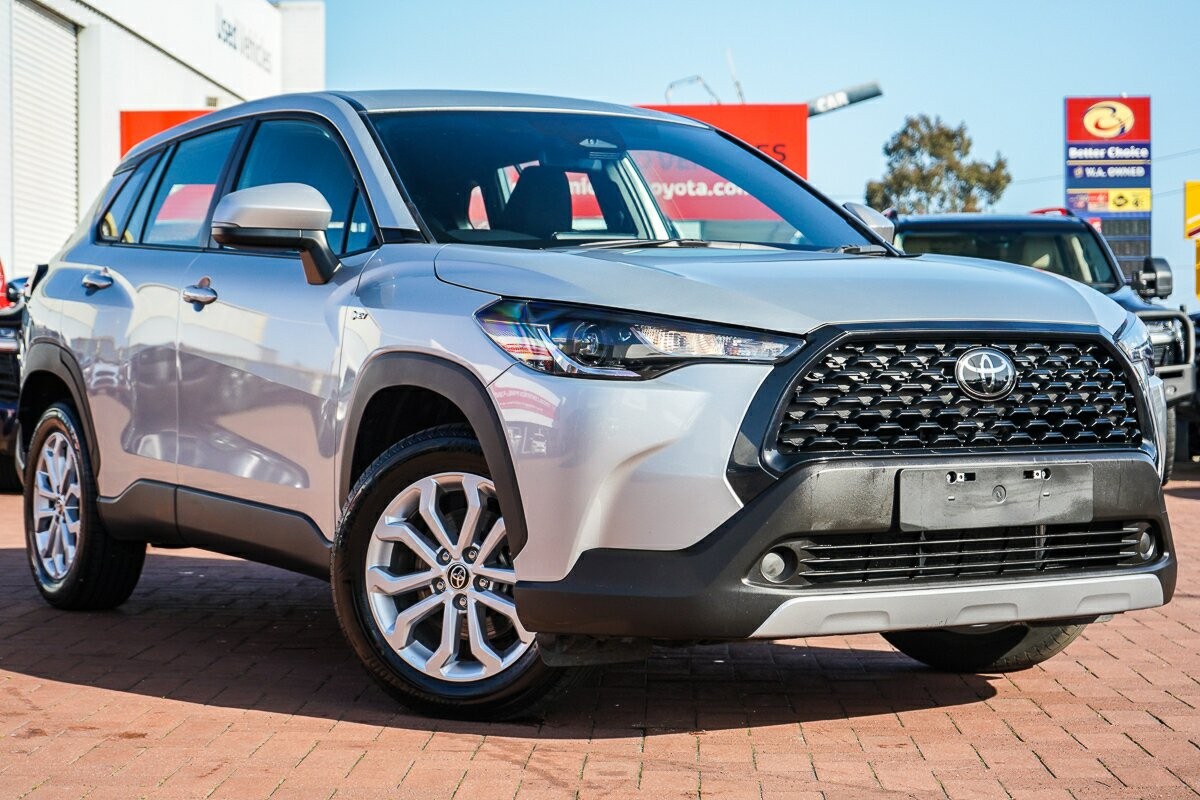 Toyota Corolla Cross image 1