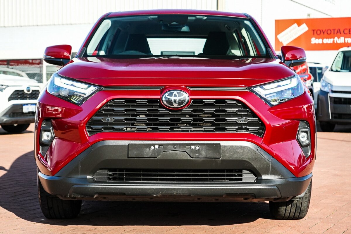 Toyota Rav4 image 3