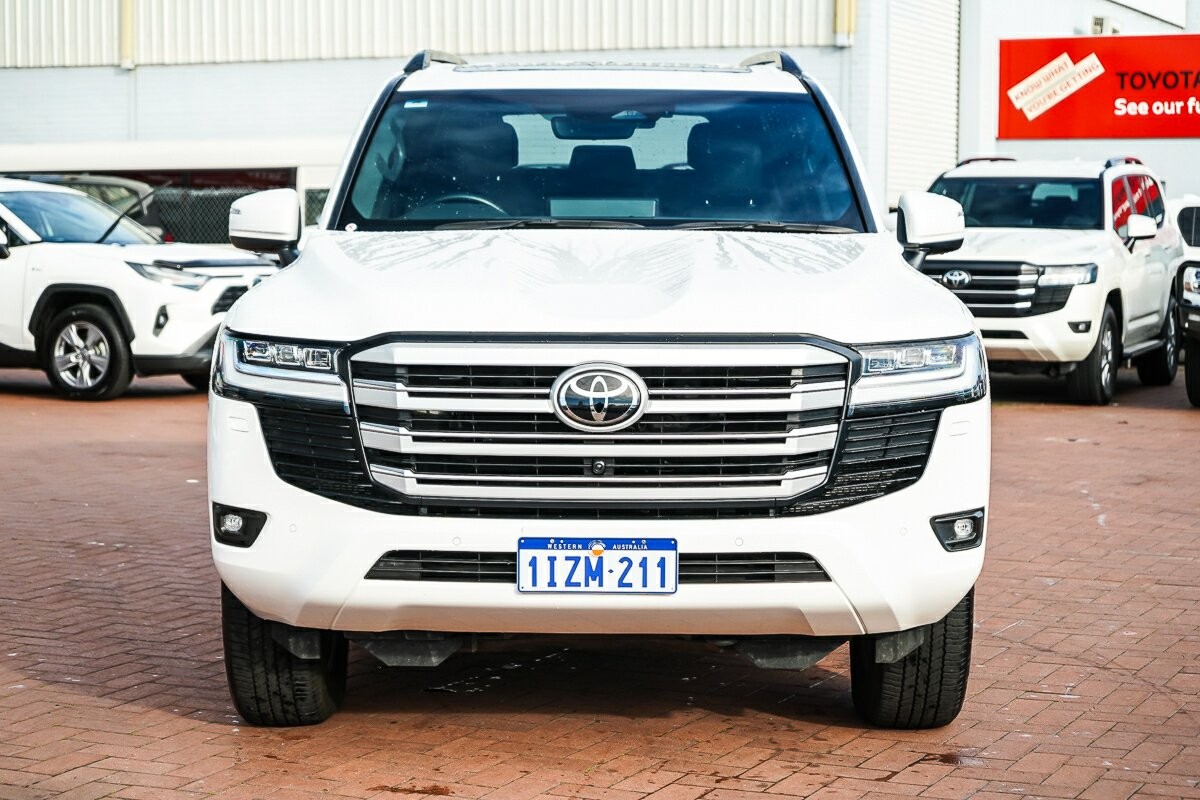 Toyota Landcruiser image 3