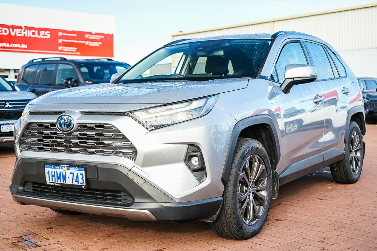 Toyota Rav4 image 4