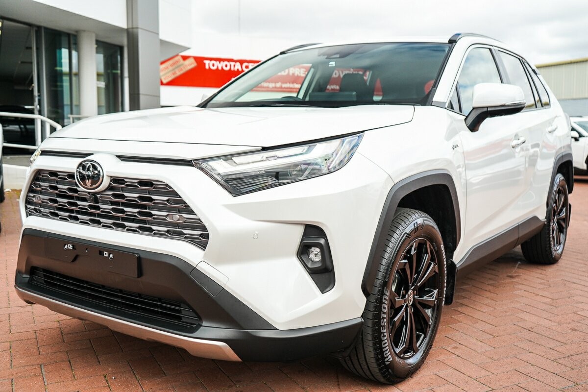 Toyota Rav4 image 4