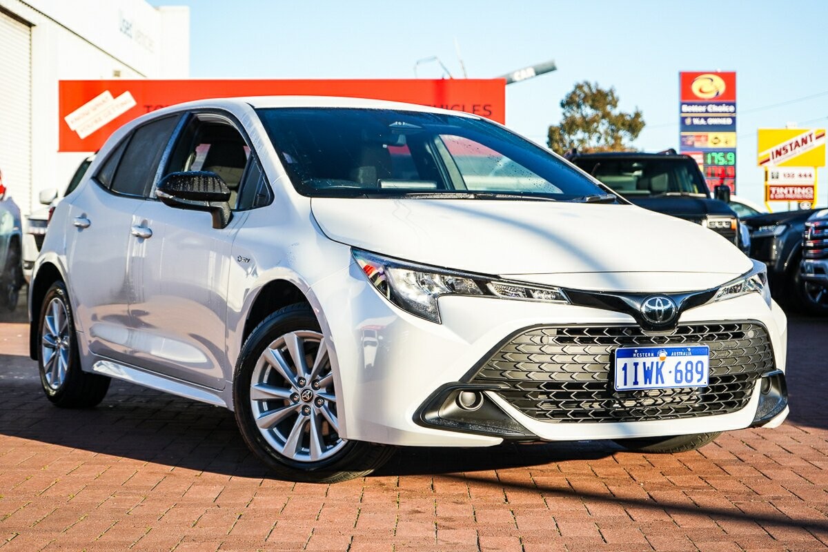 Toyota Corolla image 1