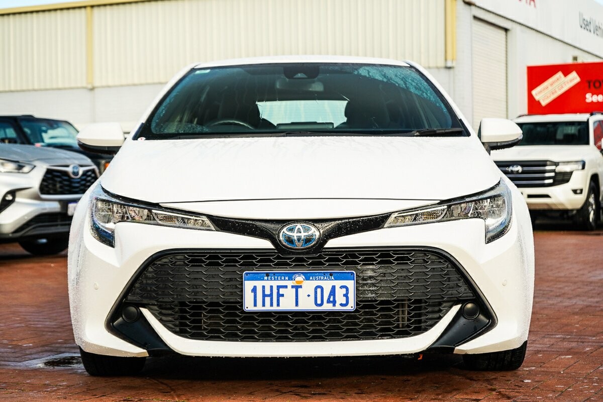Toyota Corolla image 3