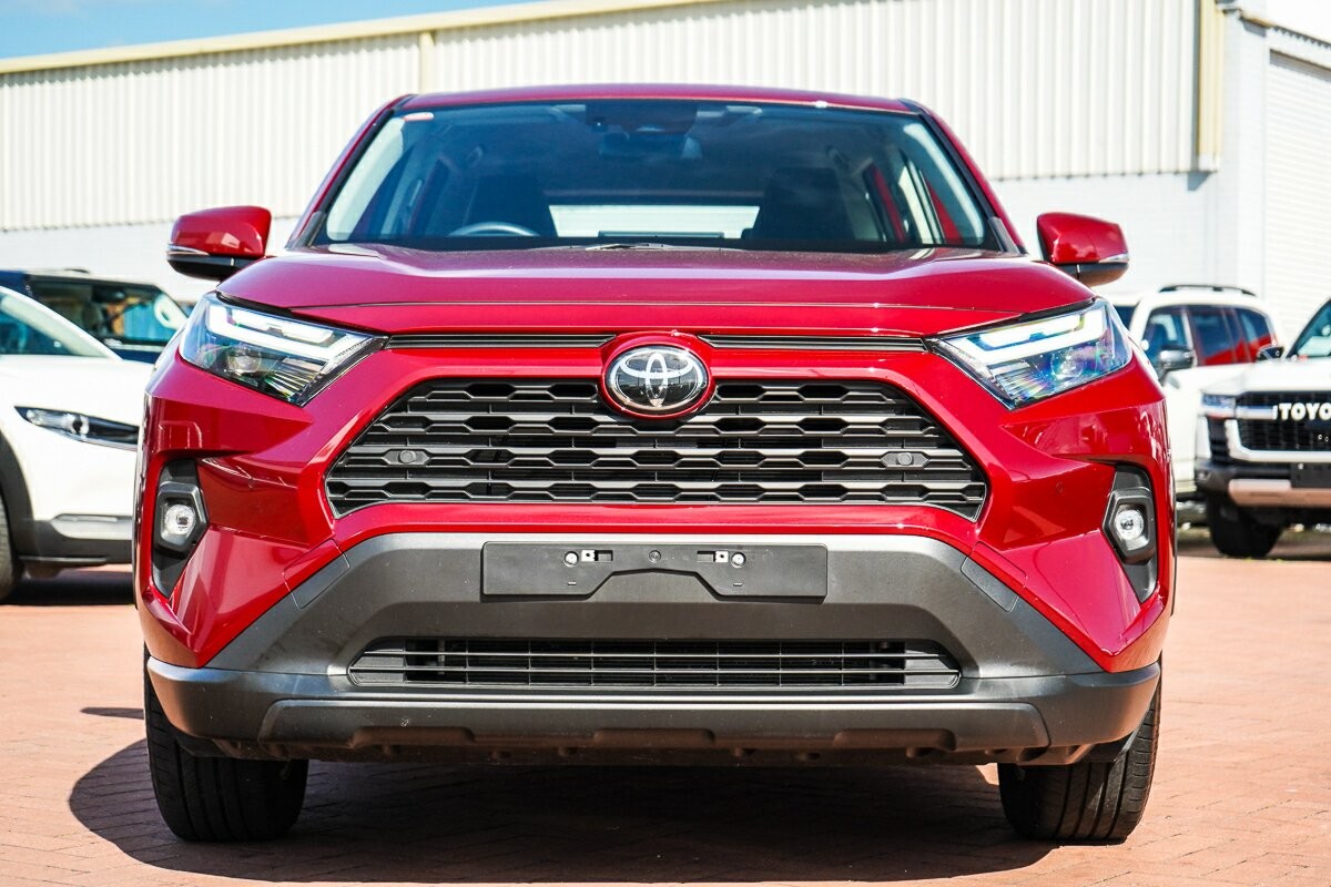 Toyota Rav4 image 3