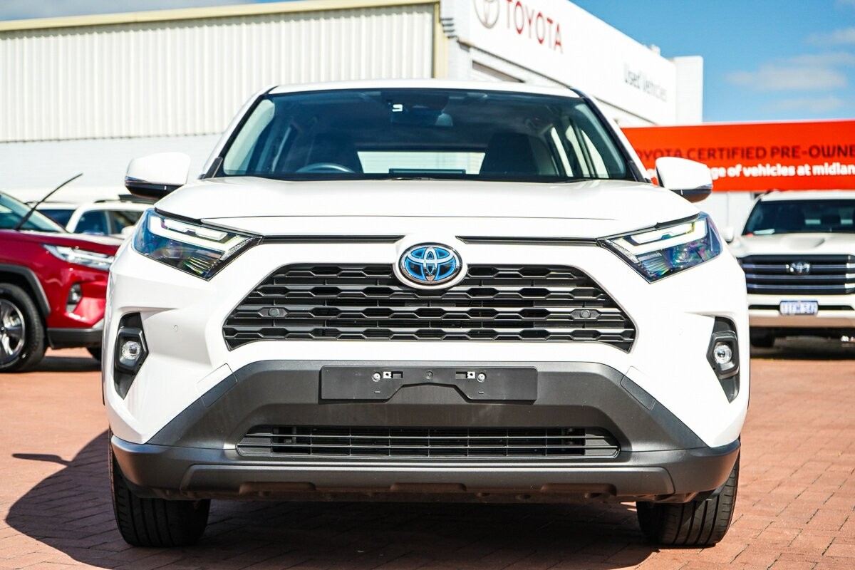 Toyota Rav4 image 3