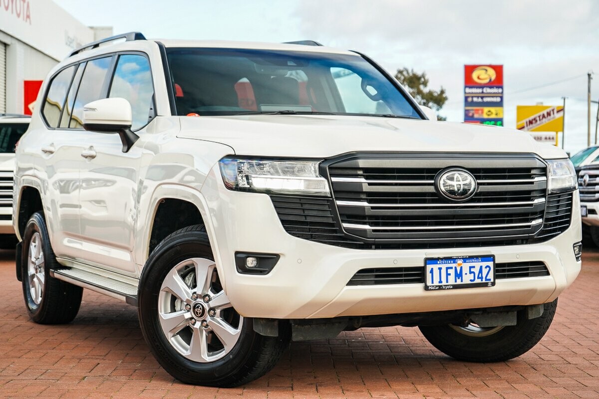 Toyota Landcruiser image 1