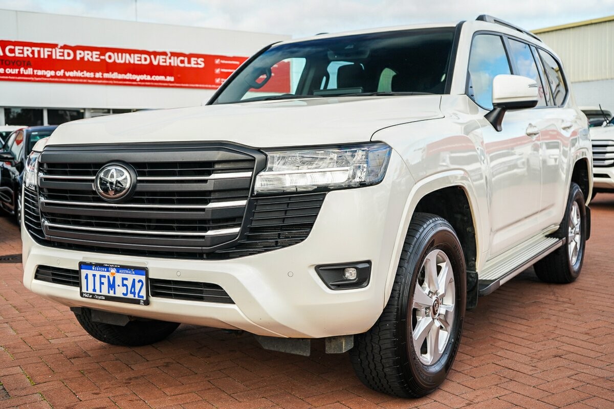 Toyota Landcruiser image 4