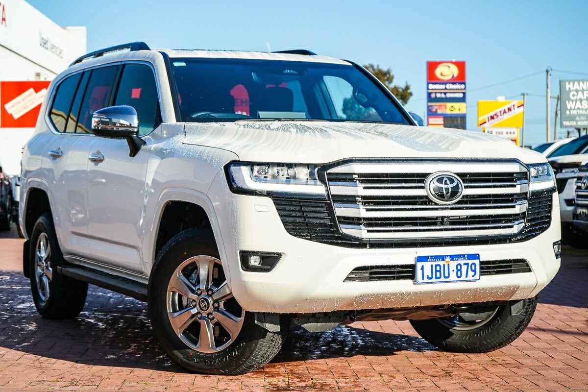 Toyota Landcruiser image 1