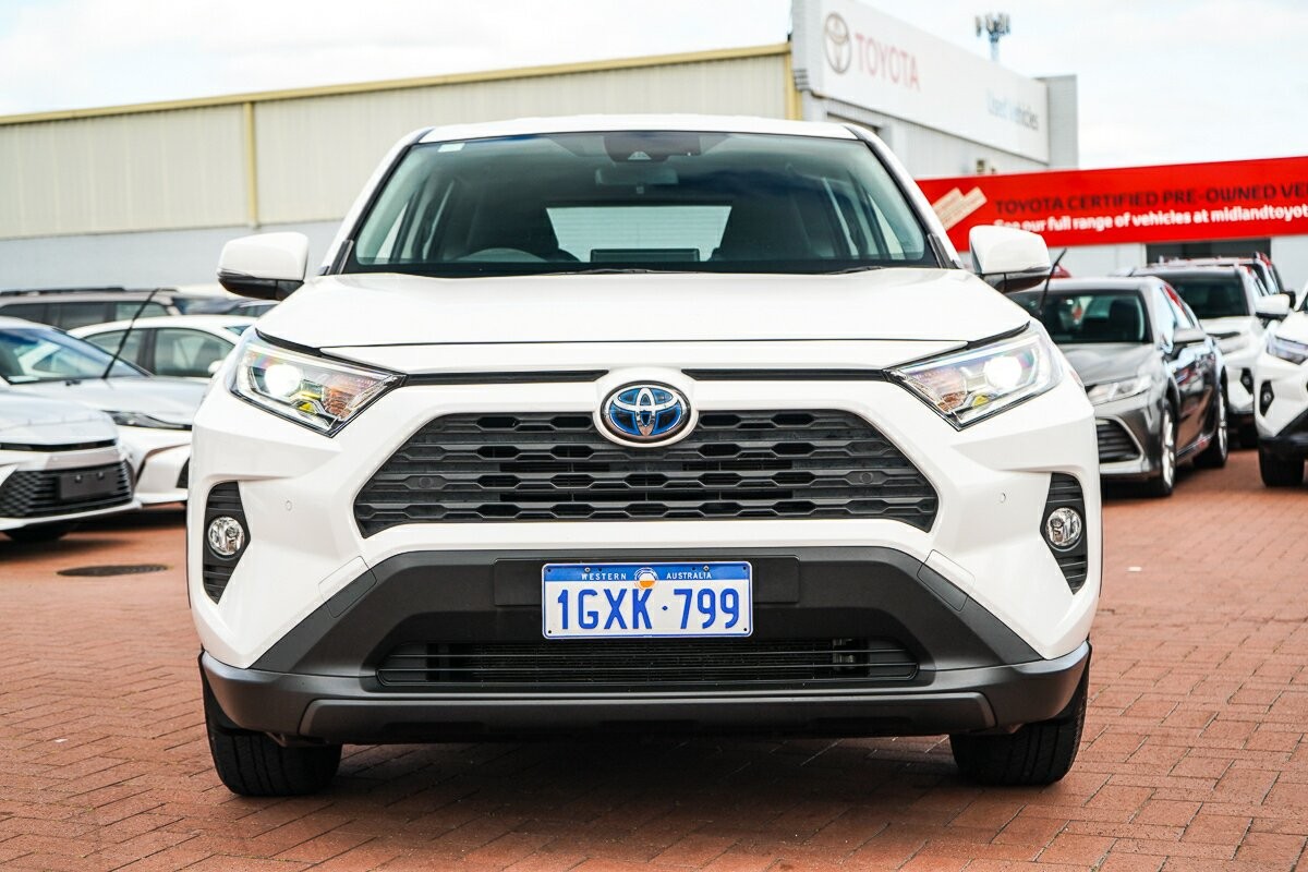 Toyota Rav4 image 3